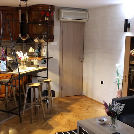 As شقة بلغراد